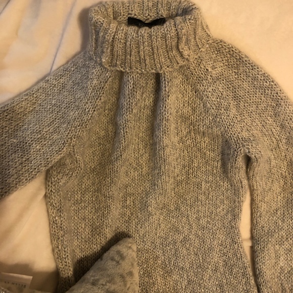 Like New Vintage Express metallic silver and gray dressy sweater - Picture 5 of 5